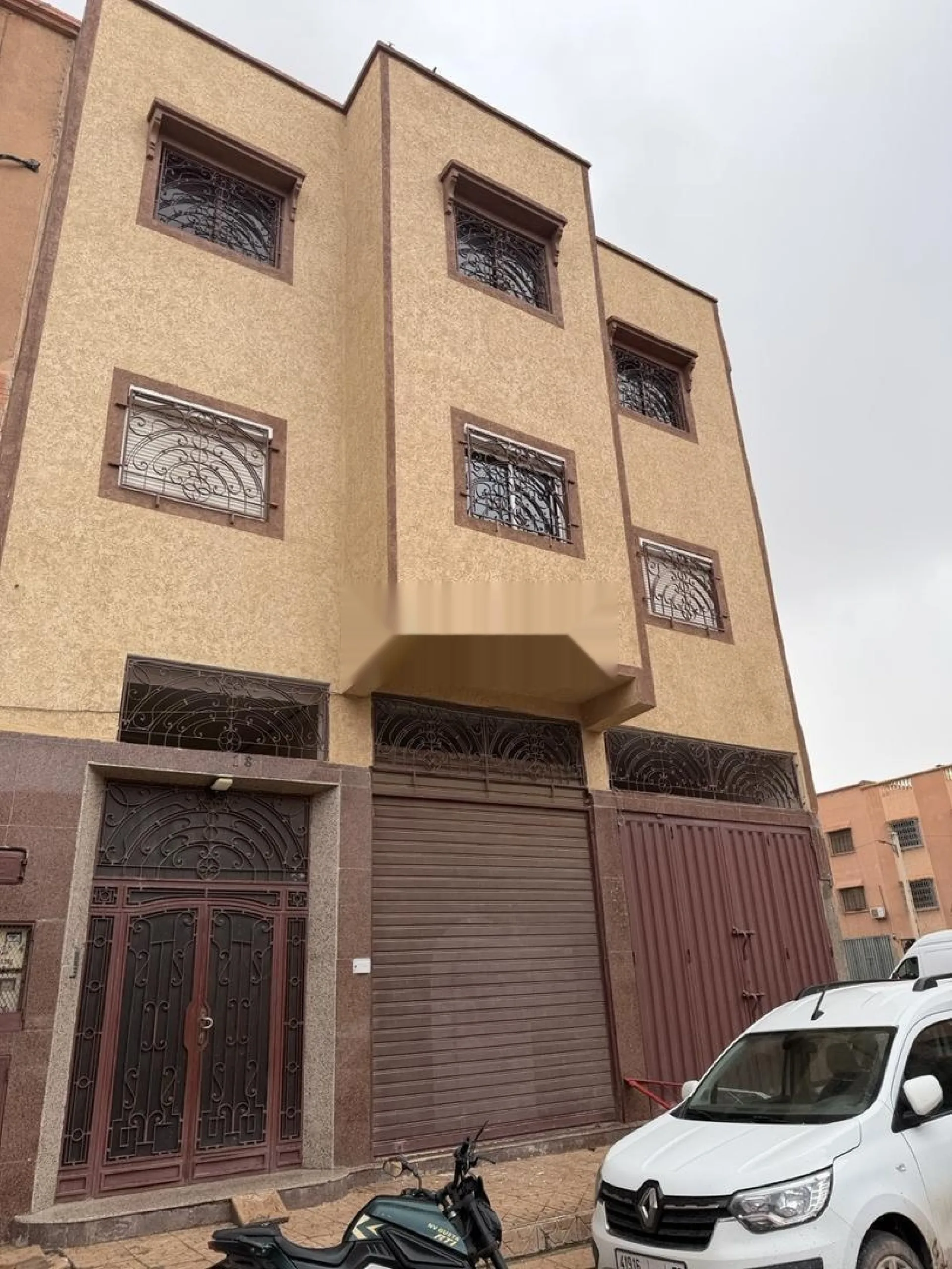 منزل للبيع في حي المسار - 251 م² - R2