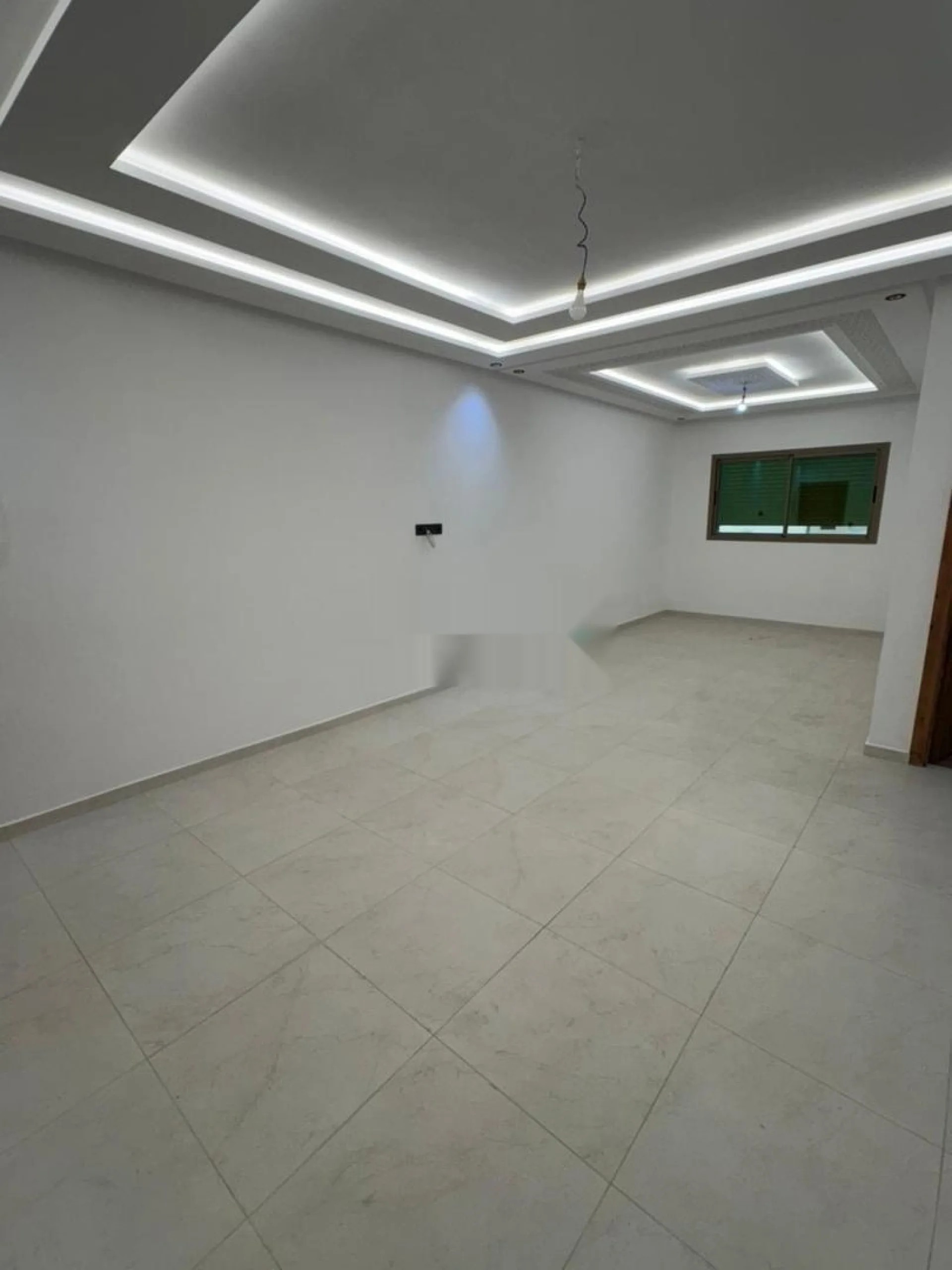 Appartement à louer 92 m² à Temara