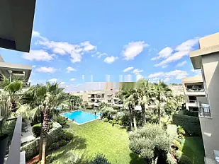 EXCLUSIVITÉ Appartement traversant - vue dégagée