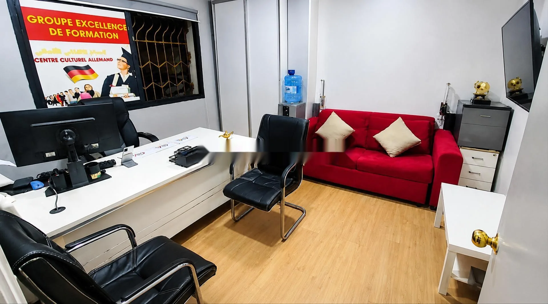 Plateau de bureaux de 140 m², équipé, à louer