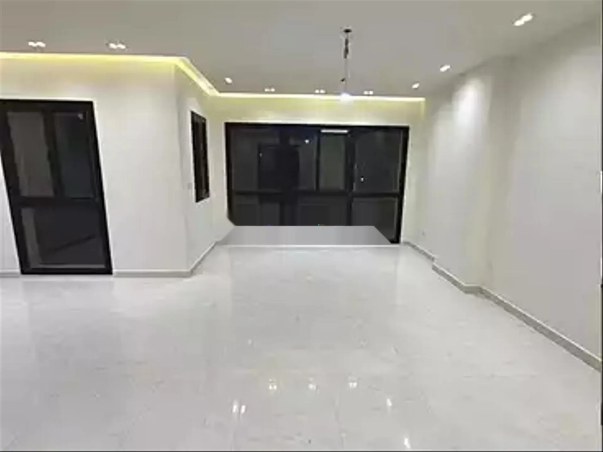شقة بحالة ممتازة في موقع ممتاز