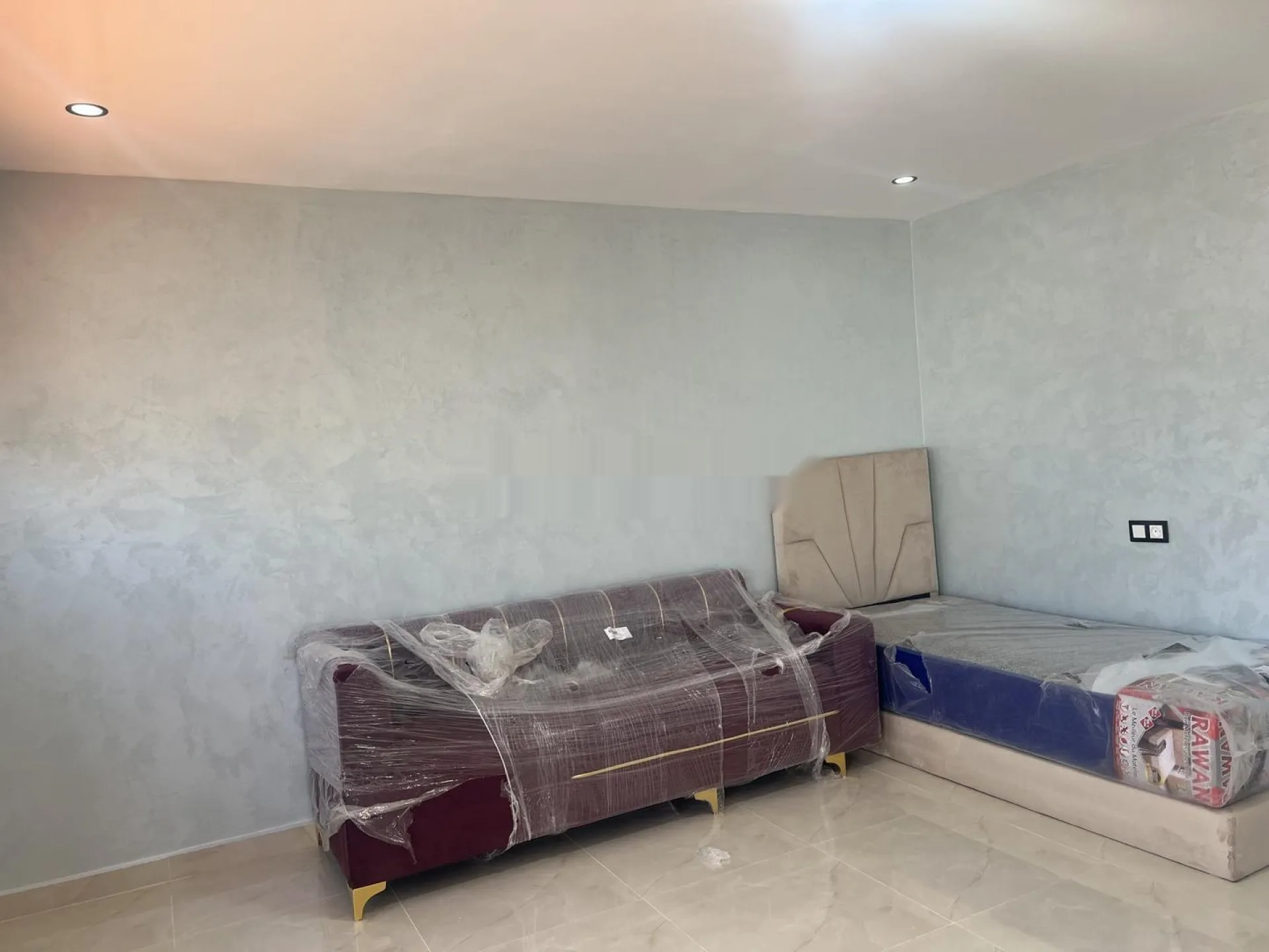 Studio meublé à louer mensuellement au centre-ville de Nador