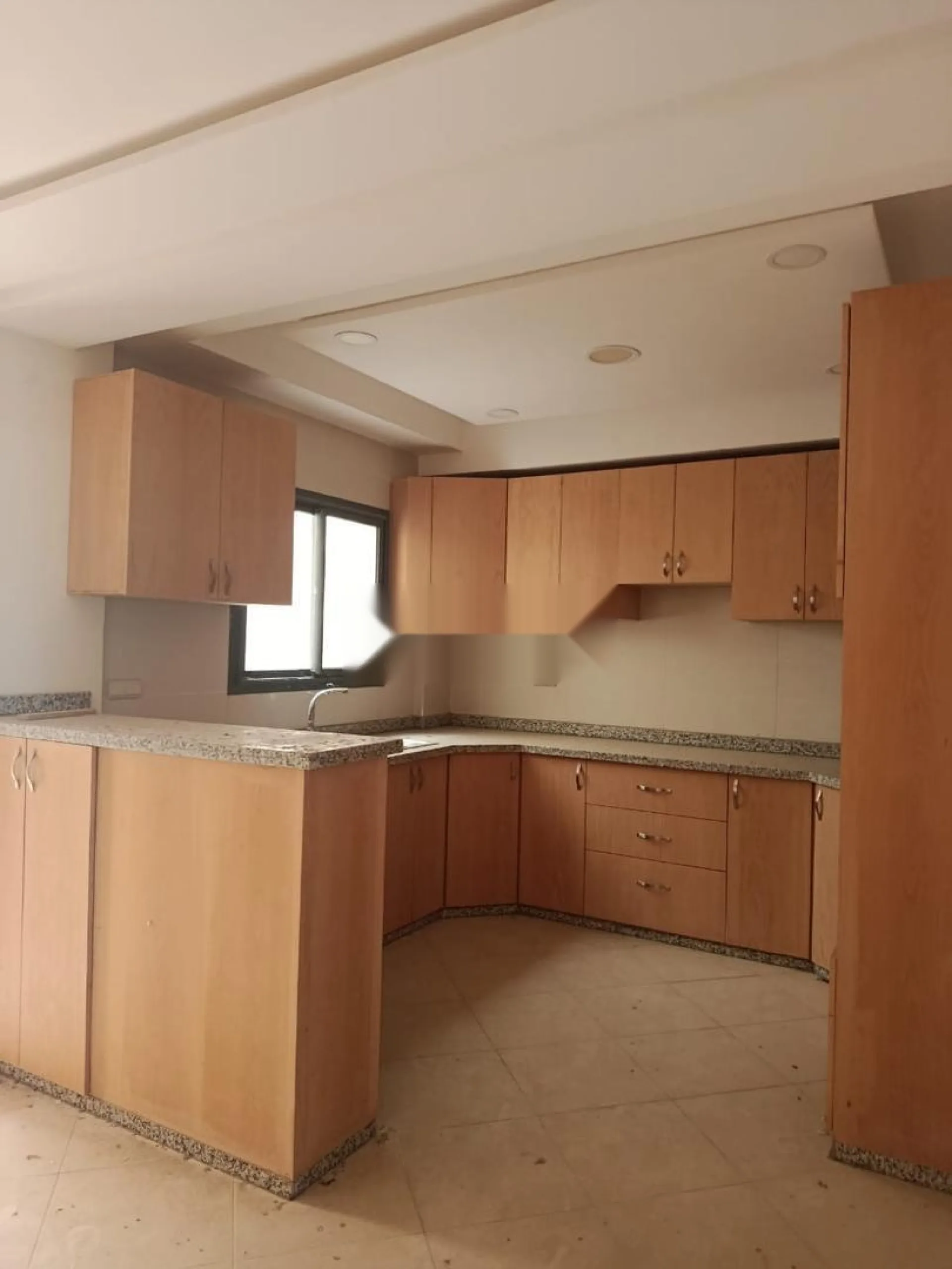 عمارة للبيع في حي المحمدي