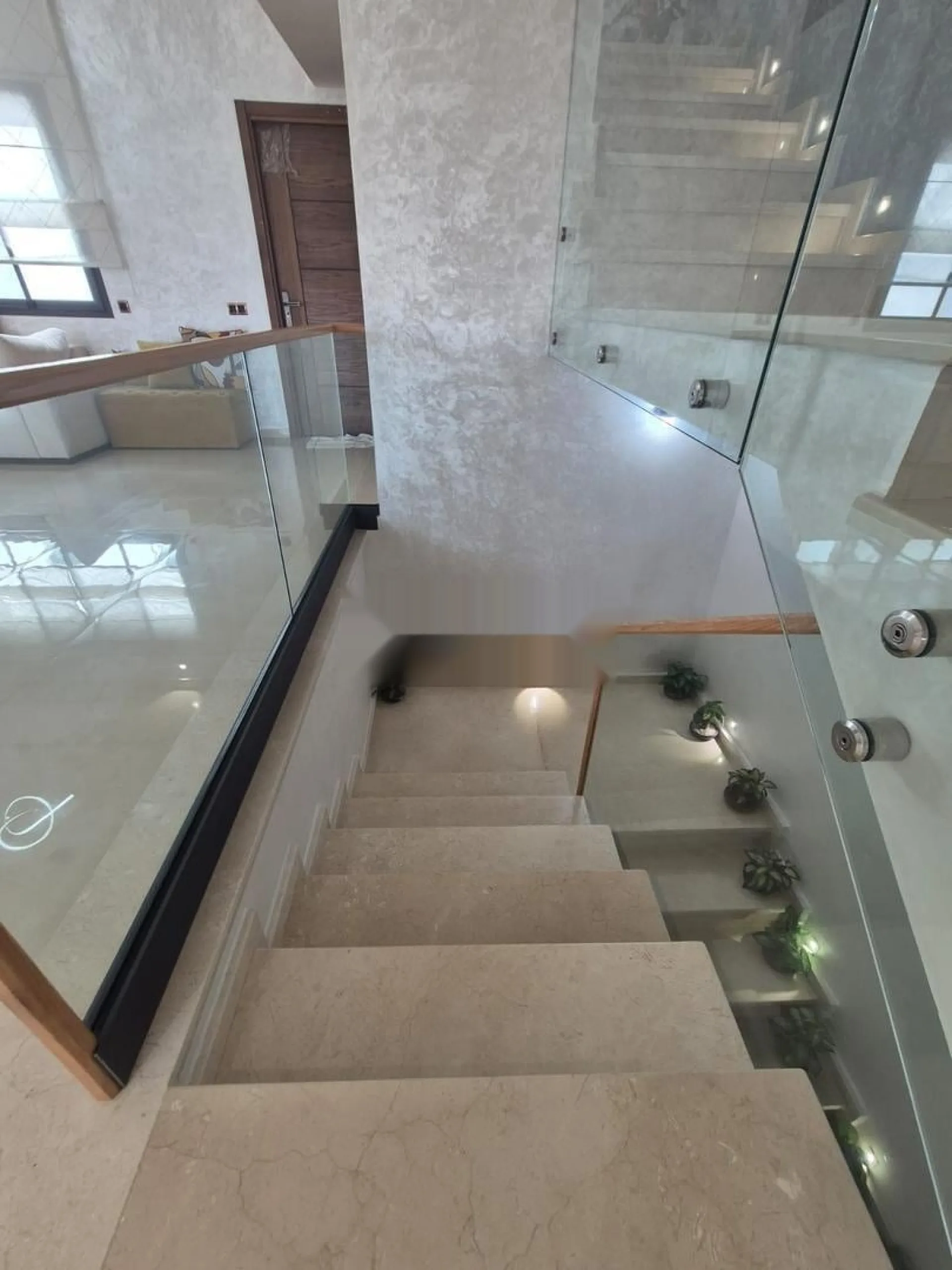 Superbe Villa neuve meublée à louer sur Harhoua