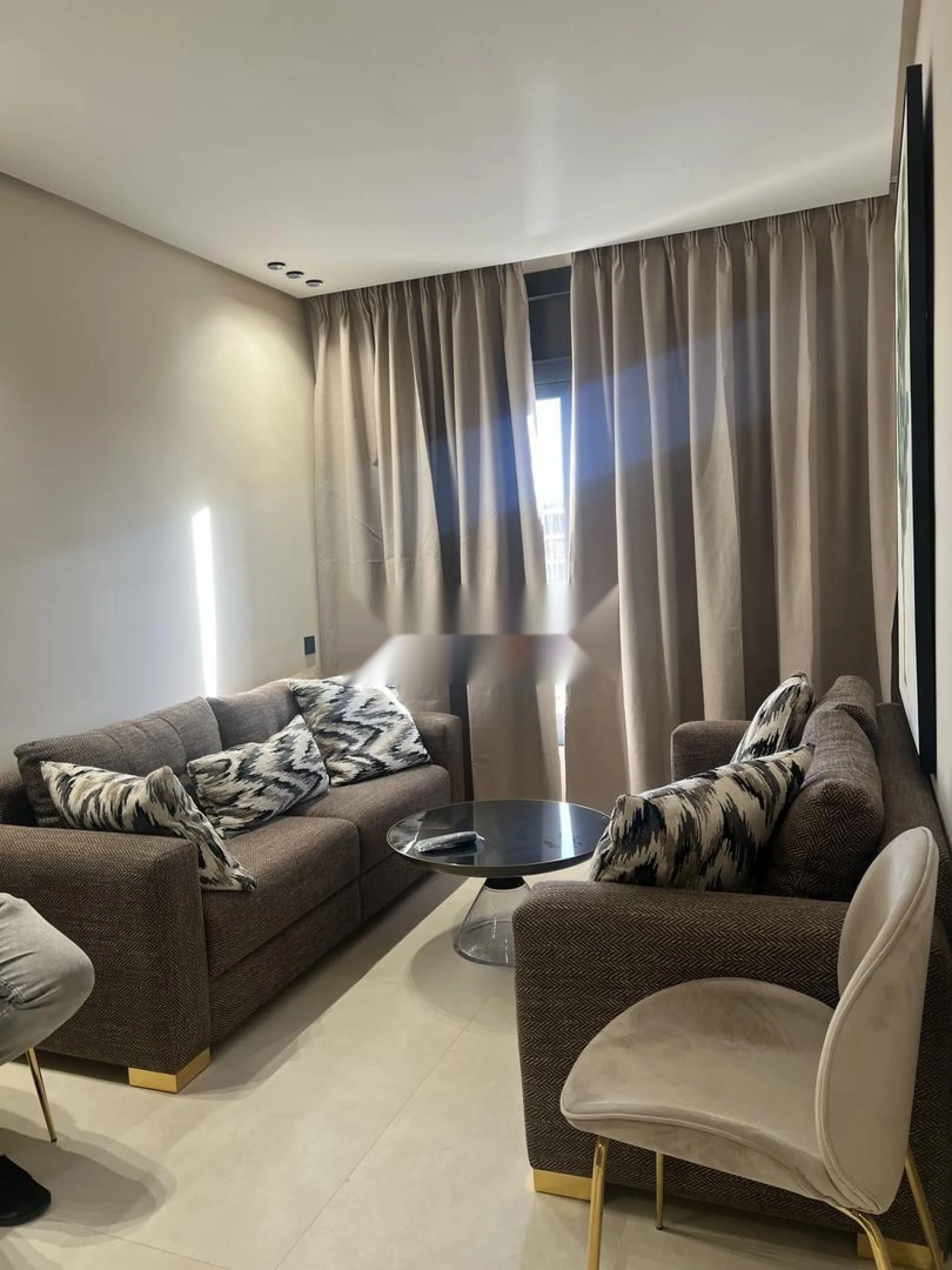 Appartement meublé à louer mensuellement en centre-ville