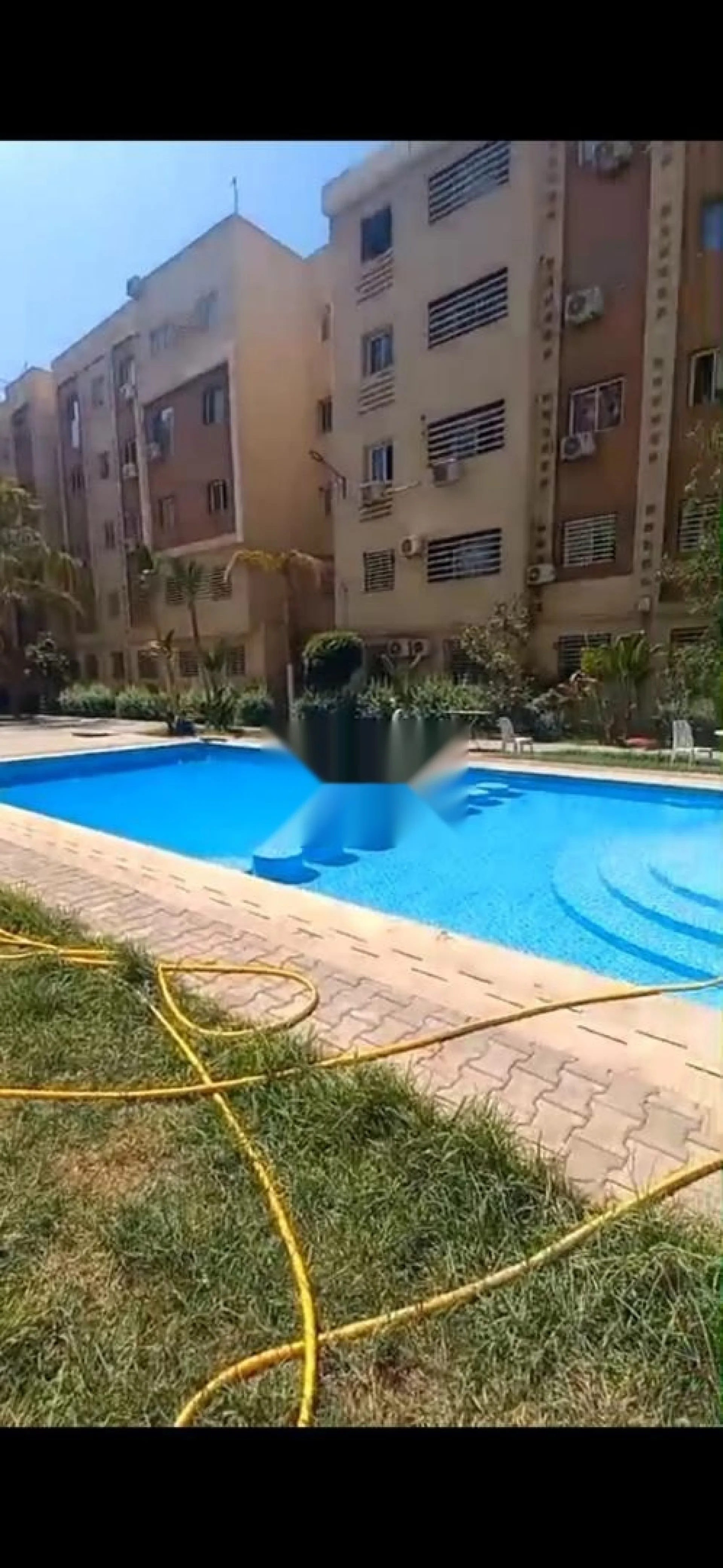 أبواب ڭيليز مسبح تكييف