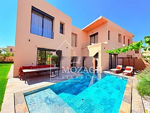 Charmante villa moderne avec piscine privée