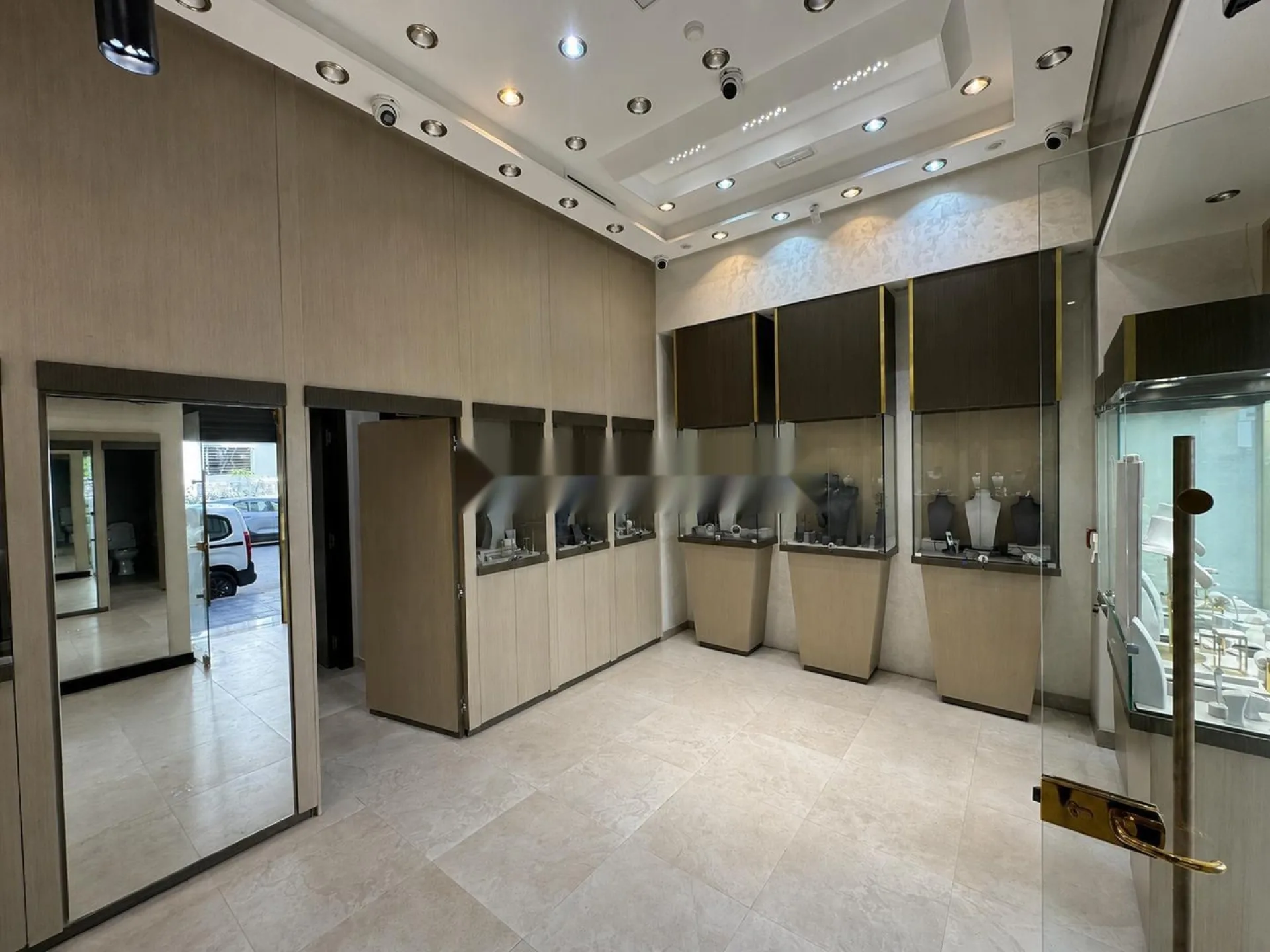 LOCAL COMMERCIAL PREMIUM - BD HAÏFA