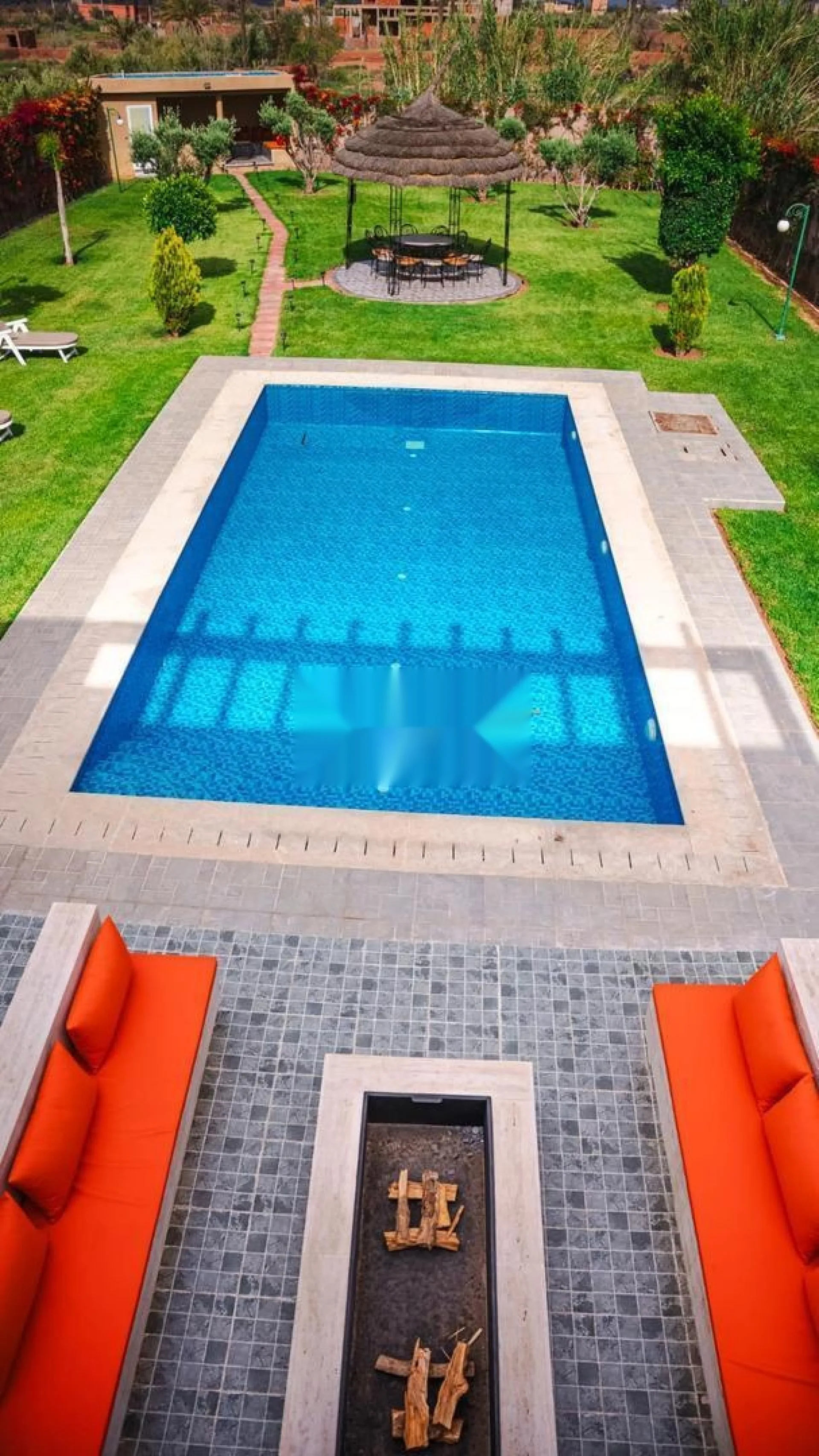Villa moderne location jour juste familiale