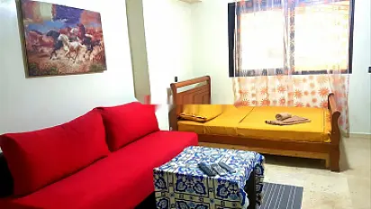 استوديو جميل مع موقف سيارات تحت الأرض