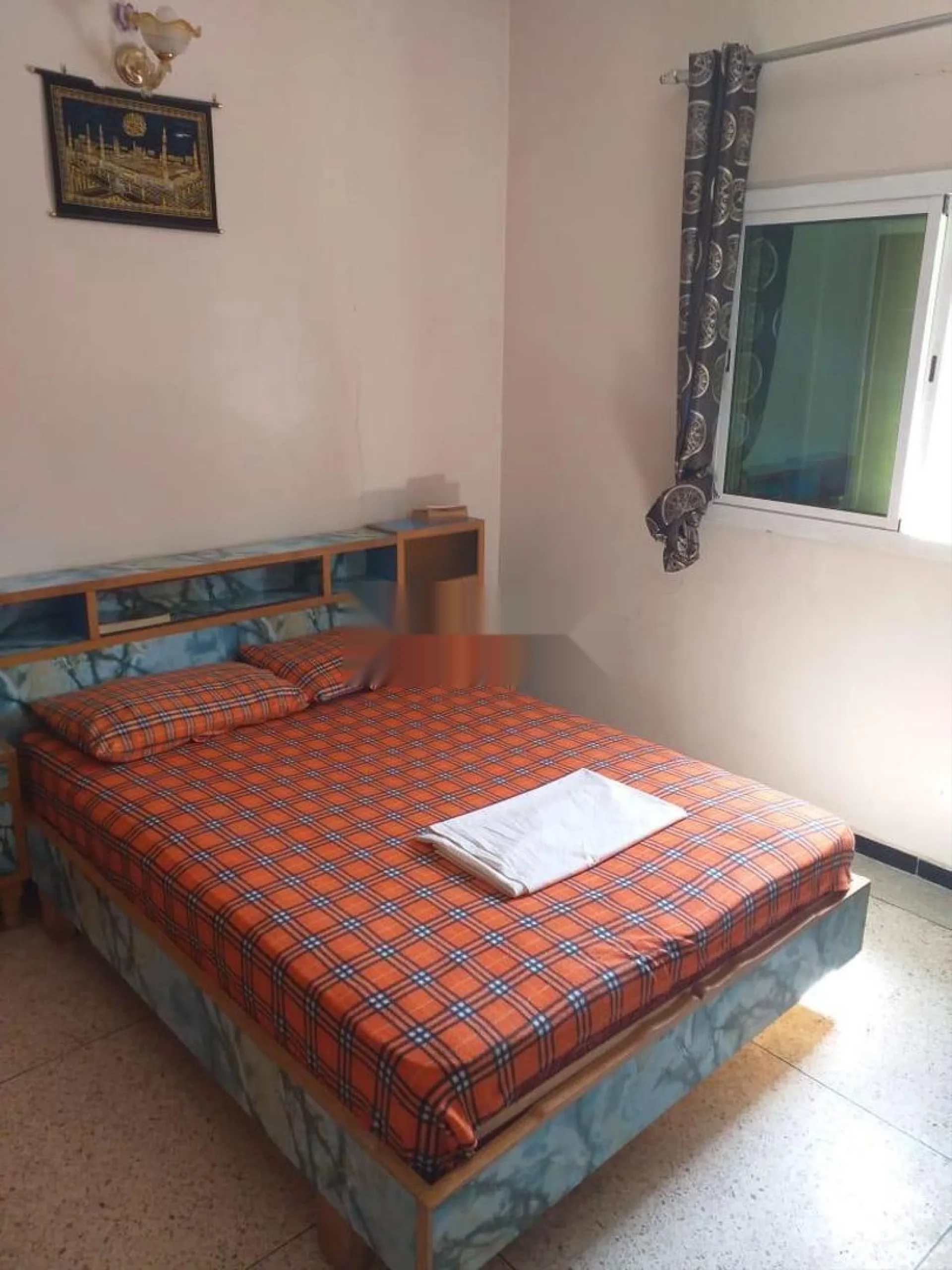 Appartement meublé de deux chambres et salon avec Wi-Fi