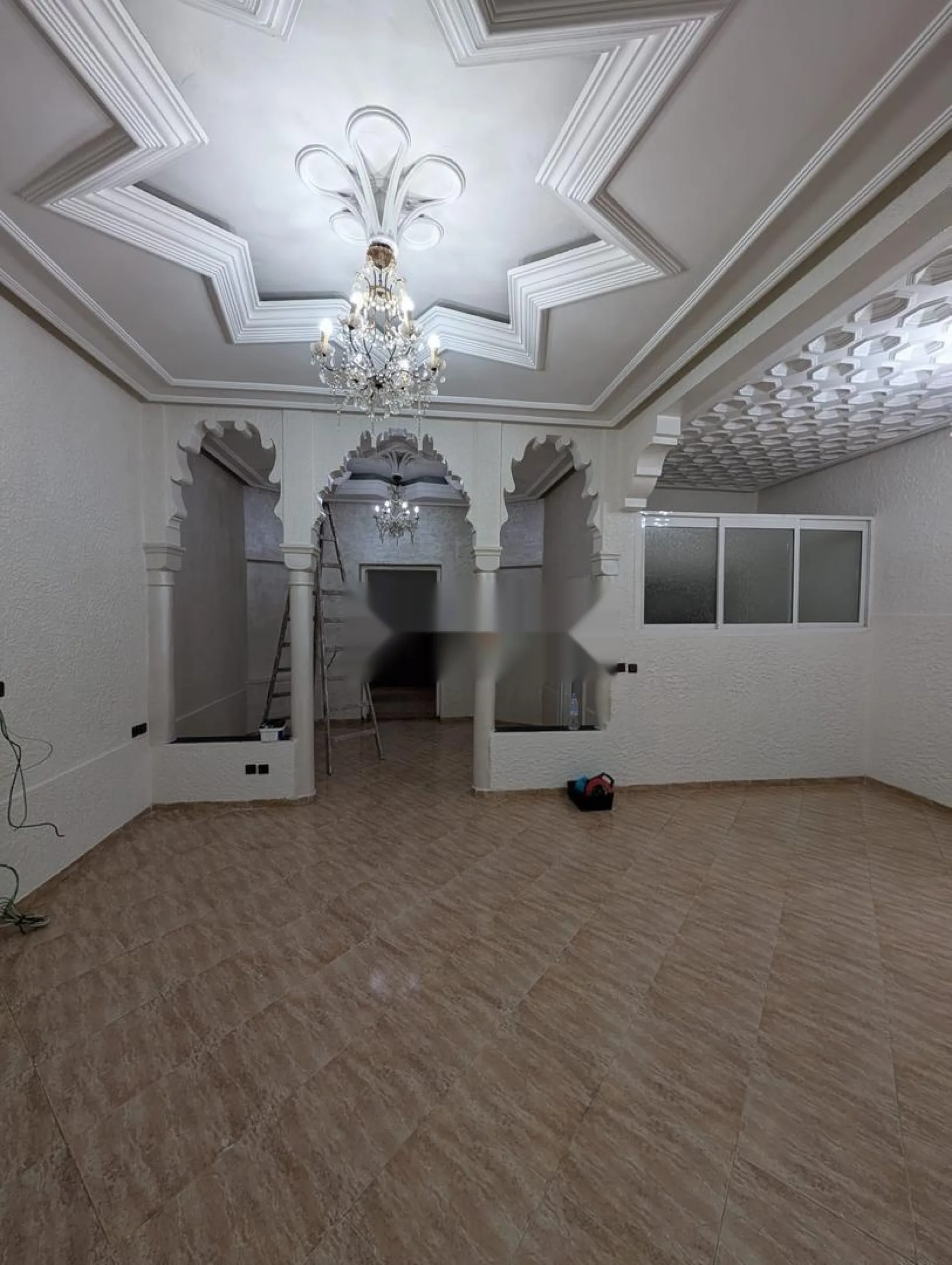 طابق أرضي من