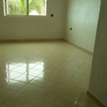 Appartement à louer à Harhoura – Résidence fermée avec grand jardin privé