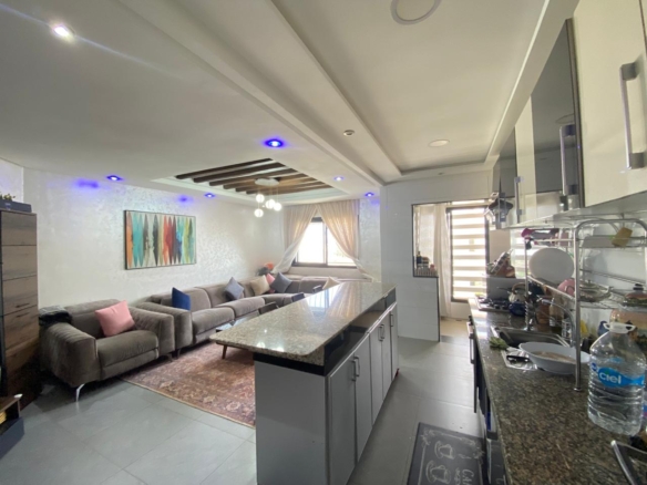 À Vendre – Bel Appartement à Harhoura – 94 m² –