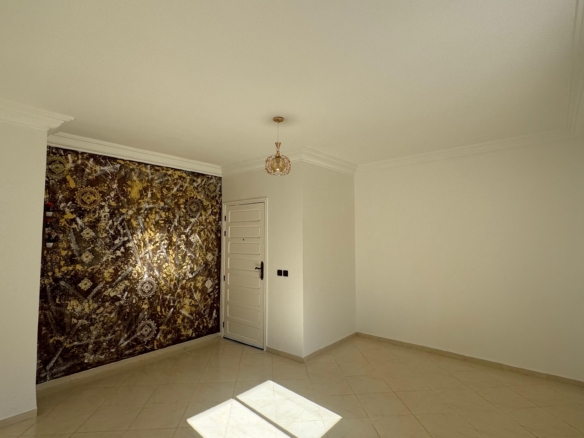 Appartement Rénové 47 m²–Résidence Fermée Temara