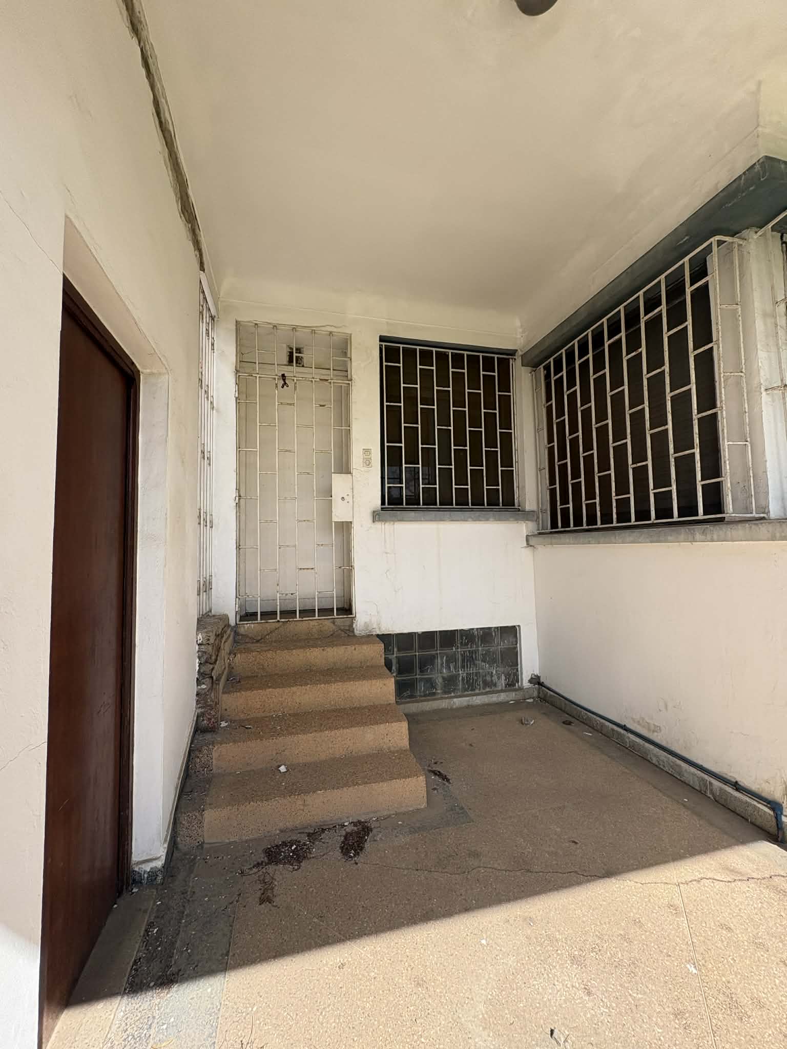 2c5e551a-4836-4b7a-989d-285fc8dfe766