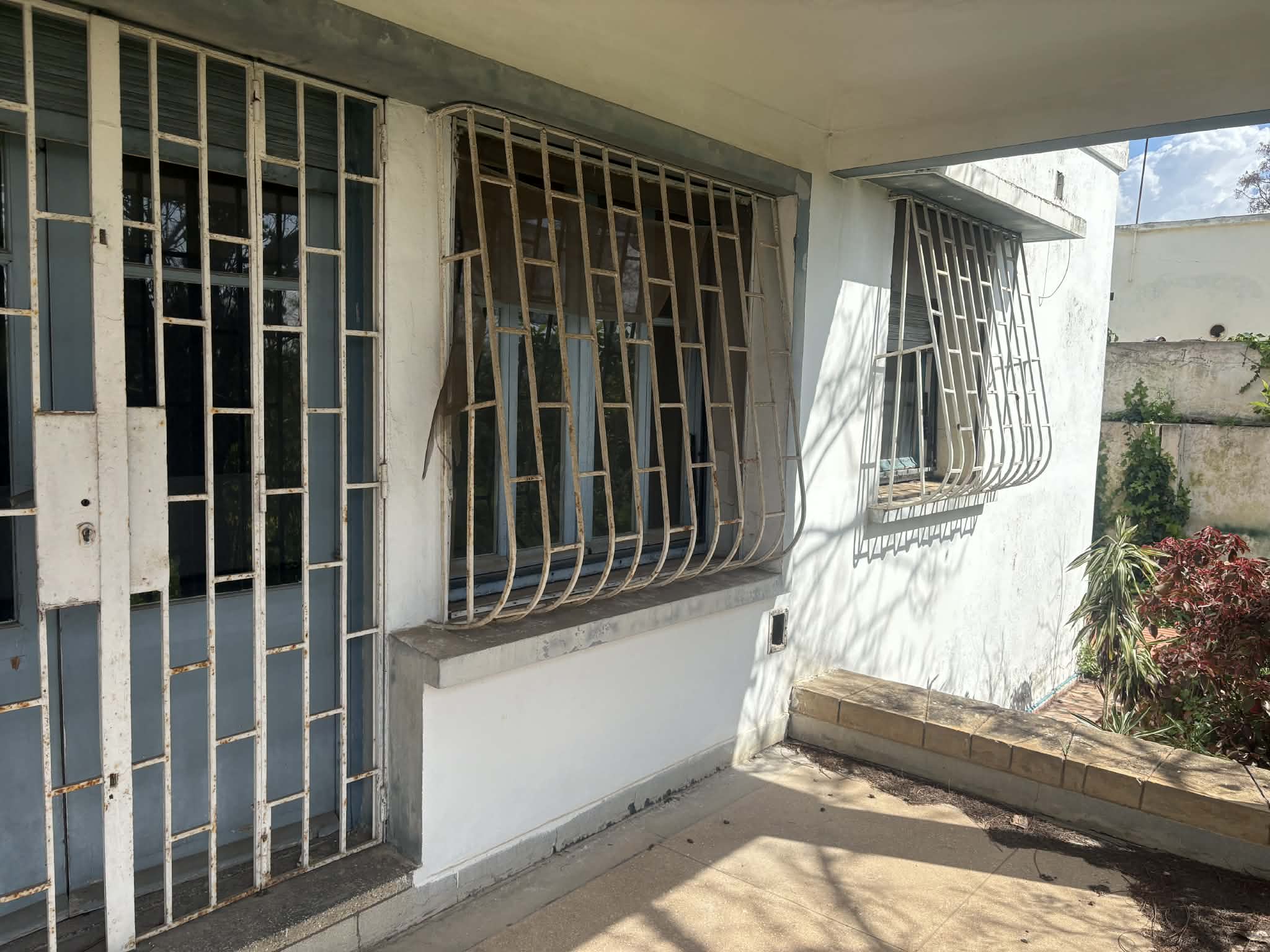 71bc389b-0536-456c-a7bf-a46d53d1c6a0