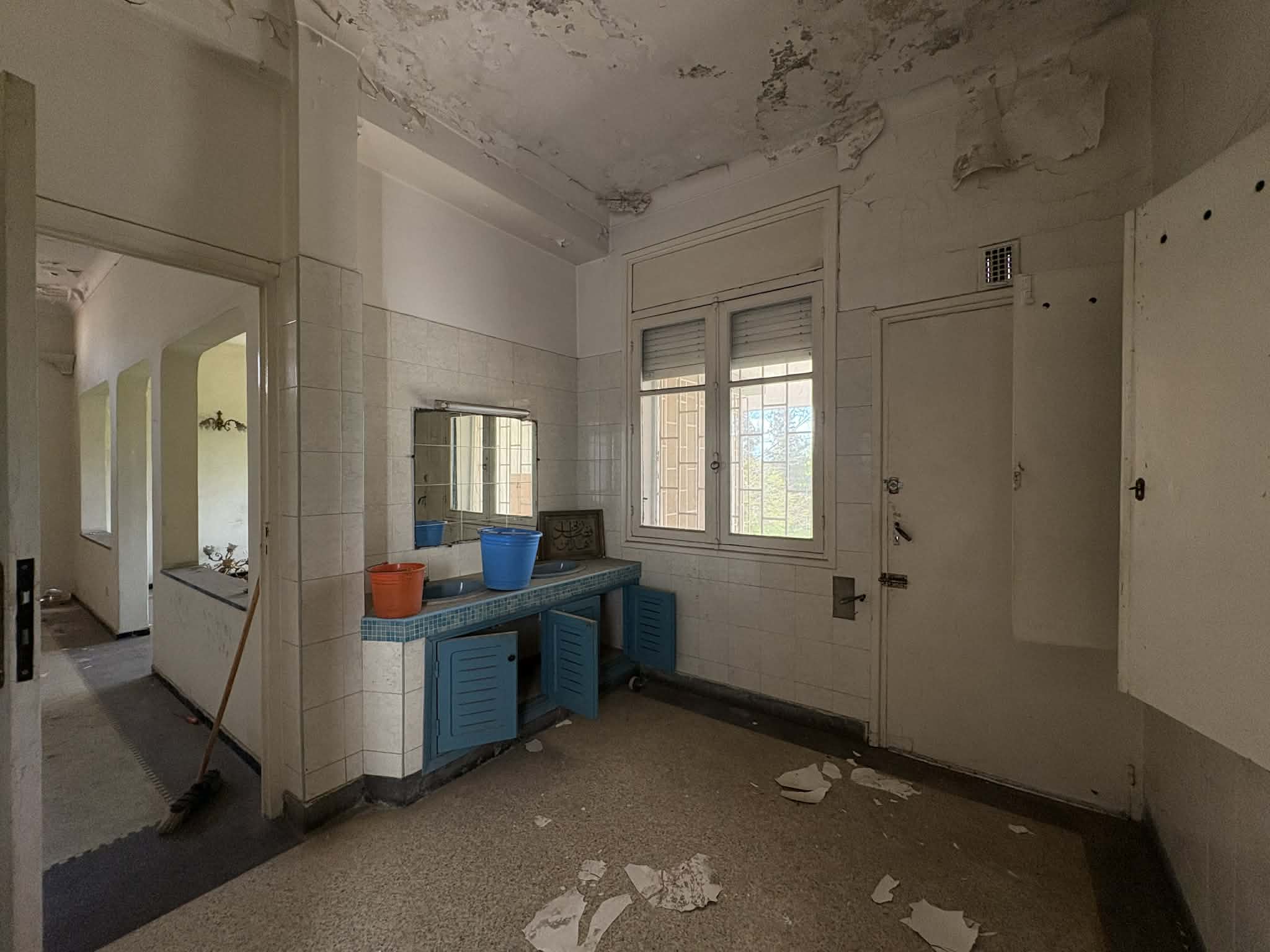 9ab937e2-e27c-4fcd-8302-8e33d8e9a9e0